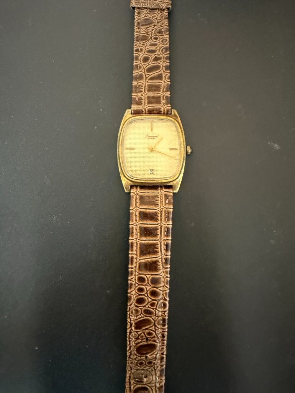Leonard Geneve Men's Vintage Gold-Plated Wrist Watch In Great Shape!